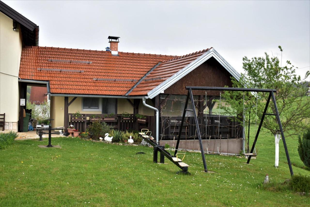 Apartments Sabljak Rakovica Exteriör bild