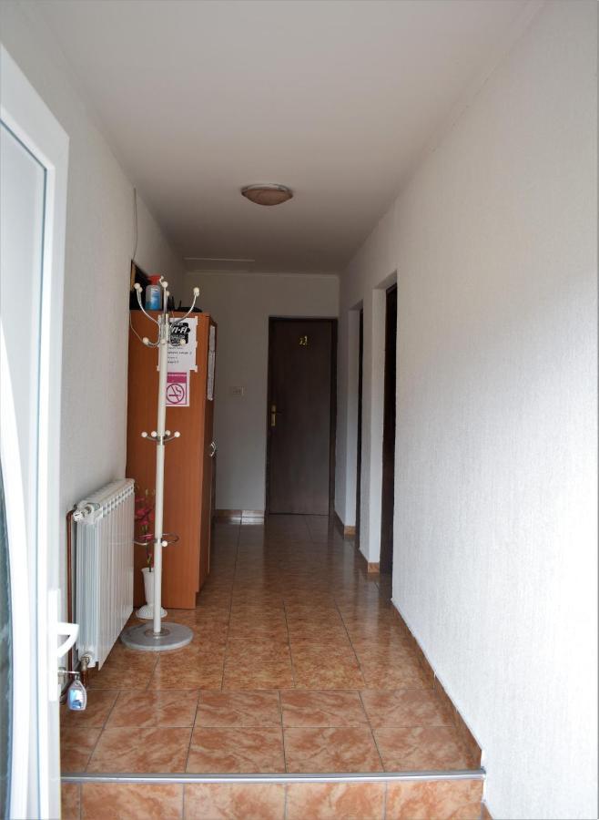 Apartments Sabljak Rakovica Exteriör bild