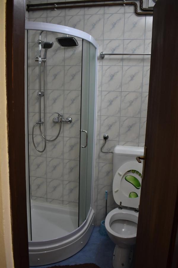 Apartments Sabljak Rakovica Exteriör bild