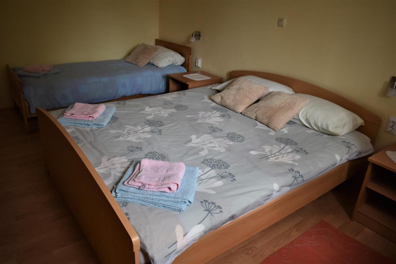 Apartments Sabljak Rakovica Exteriör bild