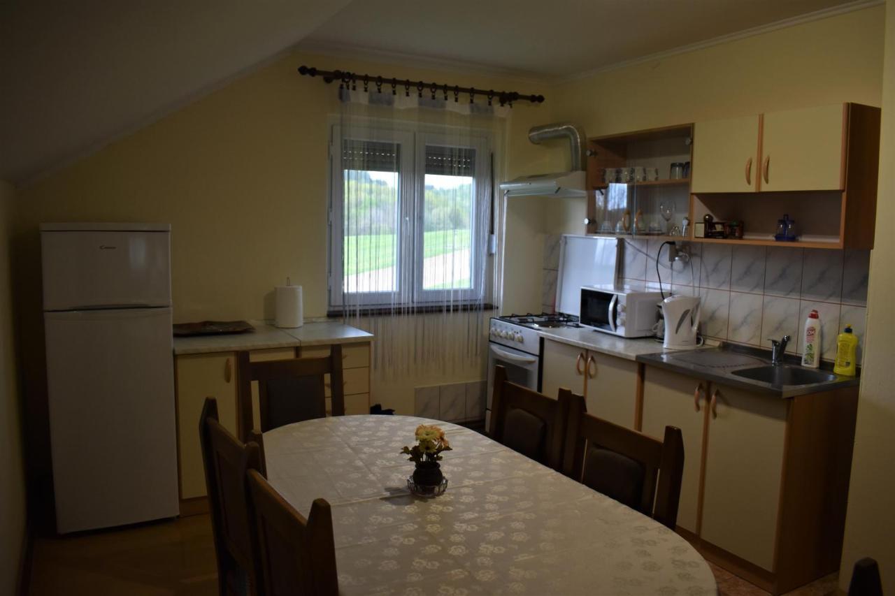 Apartments Sabljak Rakovica Exteriör bild