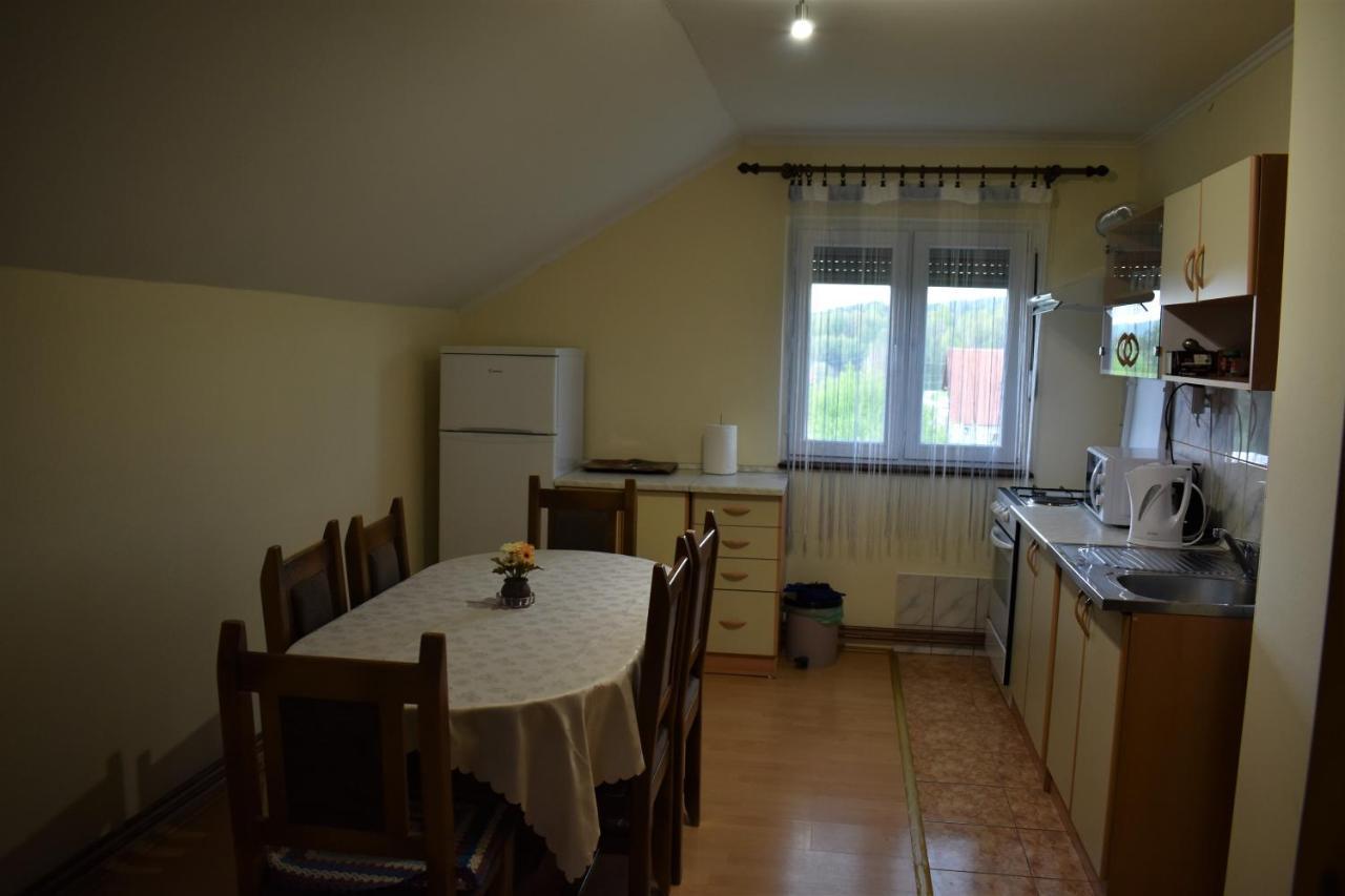 Apartments Sabljak Rakovica Exteriör bild