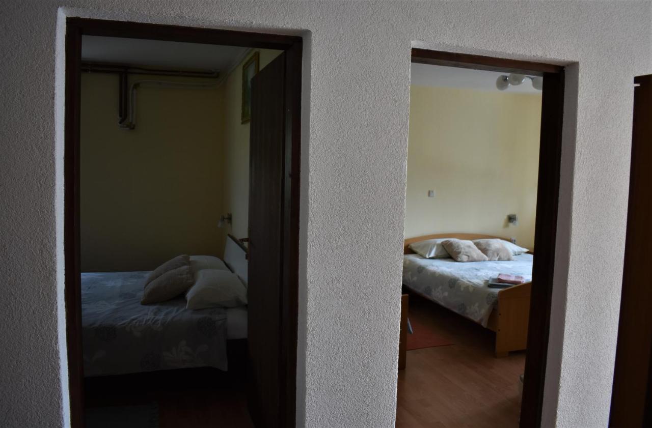 Apartments Sabljak Rakovica Exteriör bild