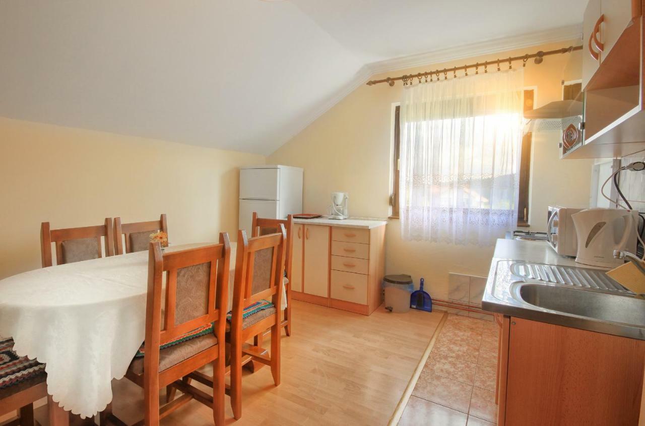Apartments Sabljak Rakovica Exteriör bild