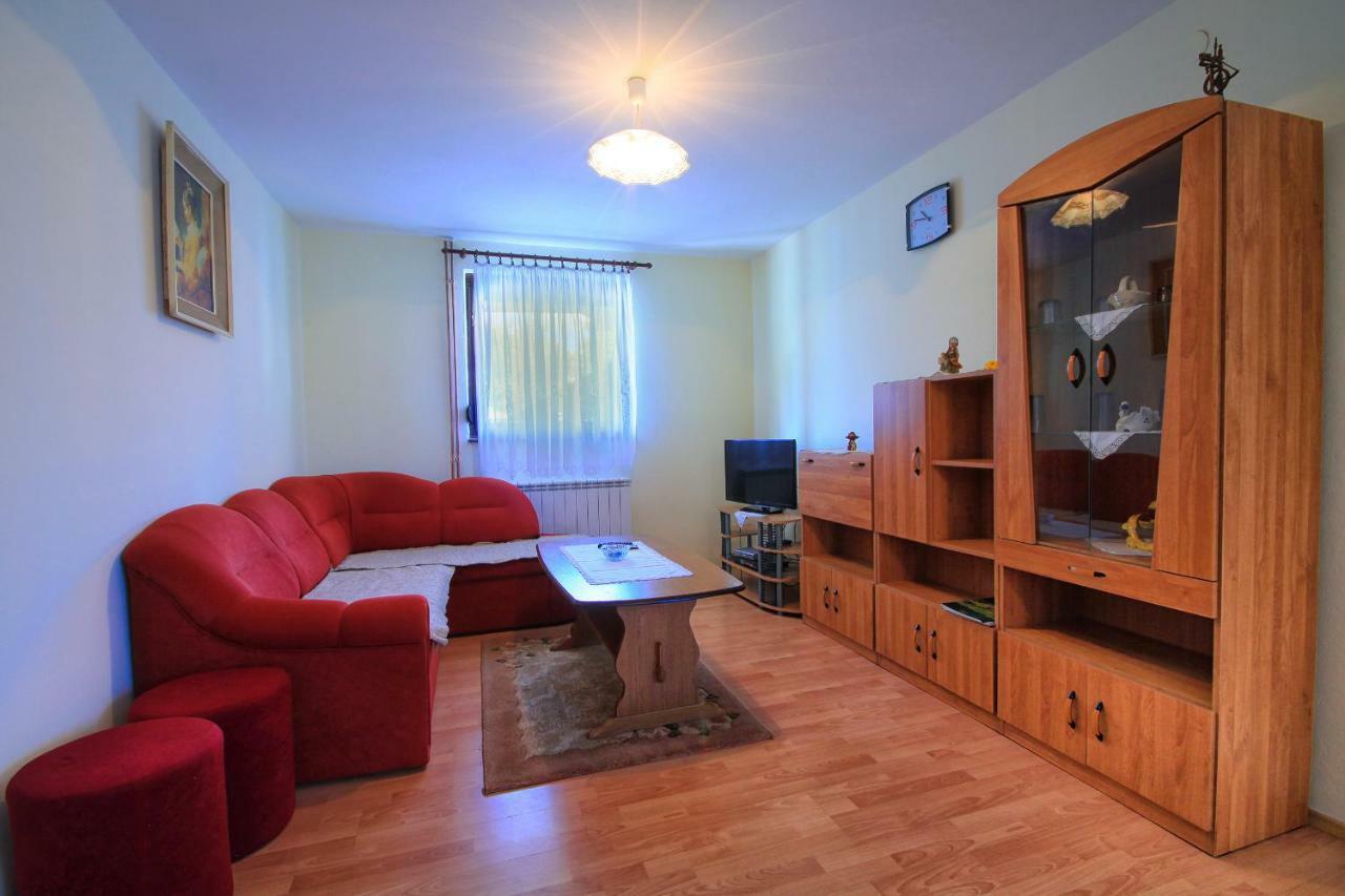 Apartments Sabljak Rakovica Exteriör bild